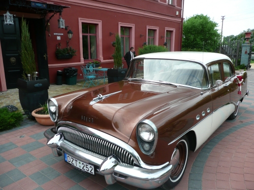 Automobilių nuoma Klasikinių ir retro automobilių nuoma