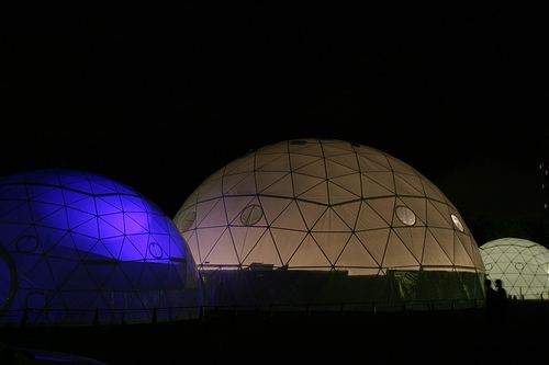 Palapinių nuoma Įspūdingi kupoliniai paviljonai, palapinės.