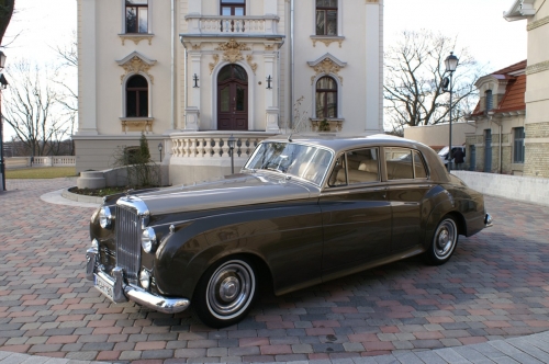 Limuzinų nuoma BENTLEY S1 1957 m. limuzino nuoma