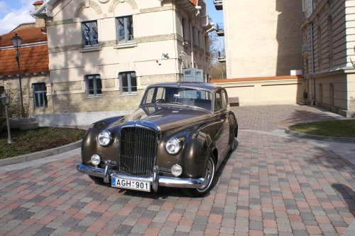 Limuzinų nuoma BENTLEY S1 1957 m. limuzino nuoma