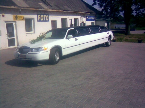 Limuzinų nuoma Lincoln Town Car limuzinas