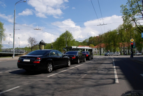 Bentley, Maybach, Mercedes-Benz limuzinų nuoma