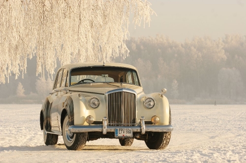 Automobilių nuoma BENTLEY S1 nuoma