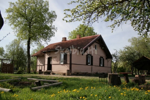 Sodybos, dvarai, vilos "Saulėtų naktų" sodyba

