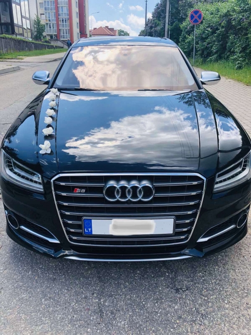 Automobilių nuoma Audi a8 nuoma jusu vestuvems