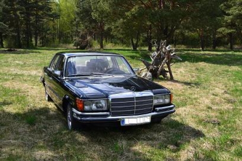 Automobilių nuoma Klasikinis Mercedes Benz 280s