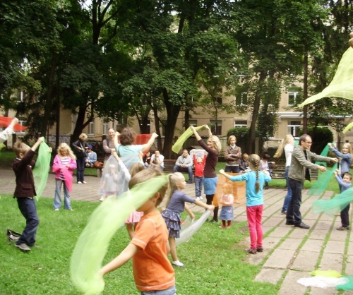 Profesionalus žonglierius. Pasiūlymai Jūsų švenei
