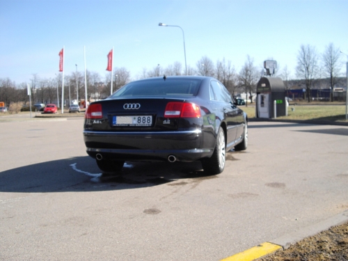 Automobilių nuoma Audi A8 Long - 90 lt.