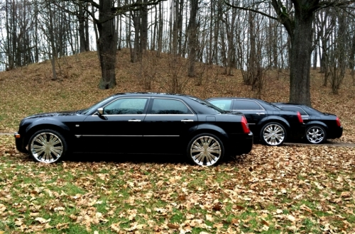 www.arnoauto.lt  CHRYSLER 300C nuoma