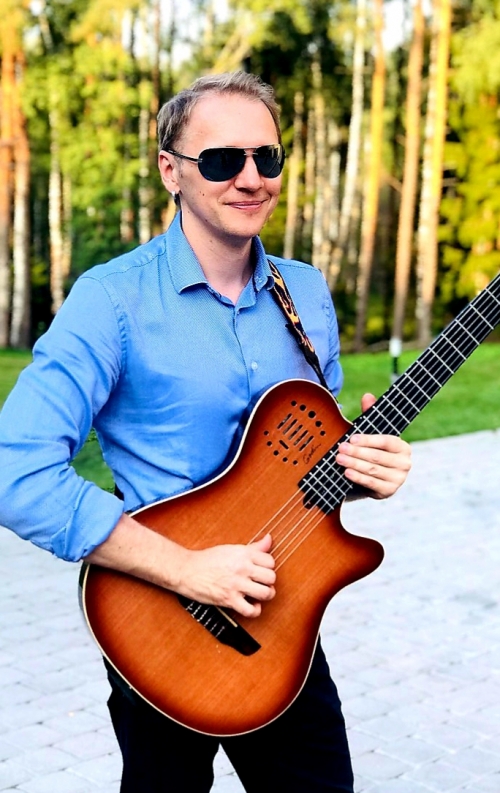 Vestuvių muzikantai Gitaristas, repertuaras lietuvių, rusų ir anglų k.