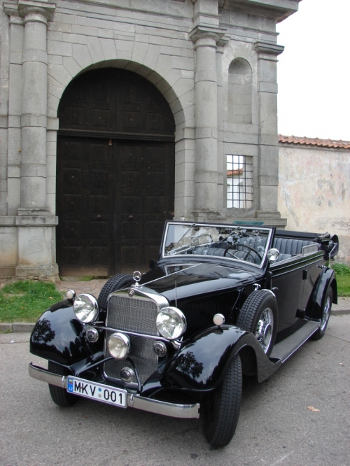 Automobilių nuoma Retro automobilis Mercedes Benz 290 Cabrio E 1935 m.