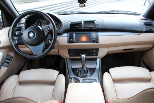 BMW X5 Automobiliu nuoma automobiliai vestuvems Vestuviniai autom