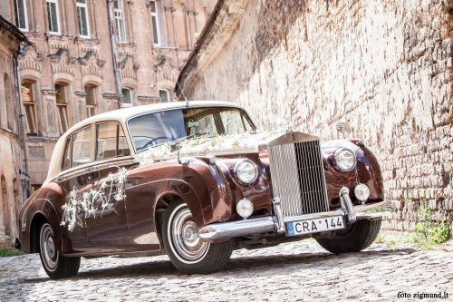 Limuzinų nuoma Limuzinai Rolls Royce, Cadillac Eldorado Jūsų vestuvėms