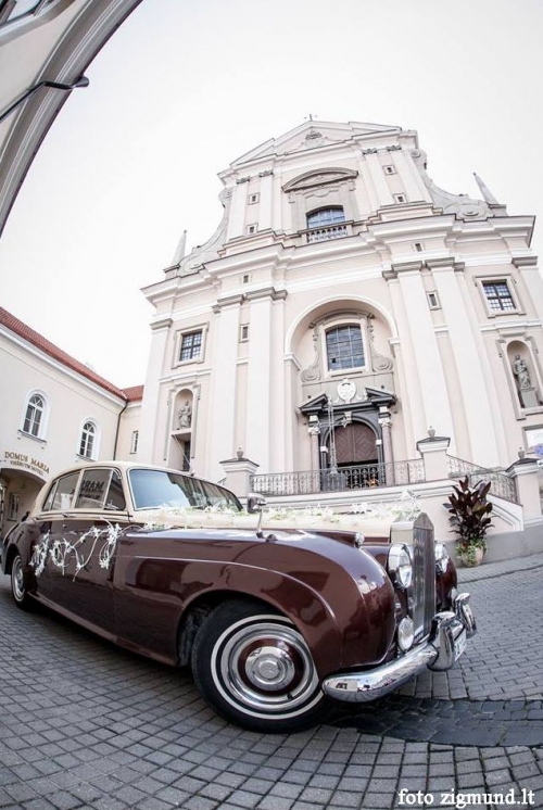 Limuzinų nuoma Limuzinai Rolls Royce, Cadillac Eldorado Jūsų vestuvėms