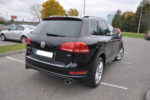 Automobilių nuoma VW Touareg R Line ir Caravelle (8vietų) nuoma