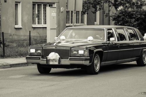 Limuzinų nuoma CADILLAC BROUGHAM 1988 5.0 V8