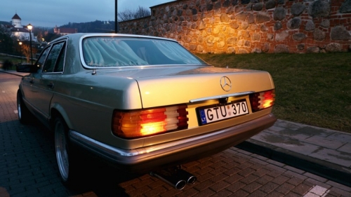 Automobilių nuoma Mercedes 1000 sel nuoma