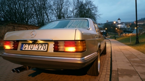 Automobilių nuoma Mercedes 1000 sel nuoma