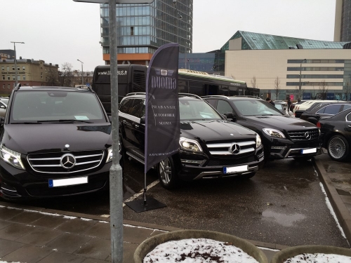 2014- 2015 metų prabangių Mersedes- Benz automobilių nuoma