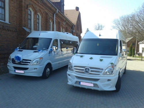 Mikroautobusų, autobusų nuoma UAB ,,AUTOBAS" Mersedes Benz 516 XXXL Sprinter.