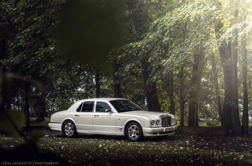 Limuzinų nuoma Bentley Arnage rankų darbo Limuzinas Jūms