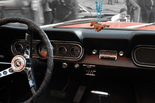 Automobilių nuoma FORD MUSTANG 1966 Kabrioletas | Raudonas