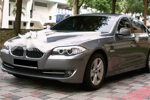 Automobilių nuoma BMW 5 2011 nuoma Jūsų šventei su vairuotoju