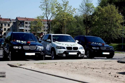 Automobilių nuoma Priimami užsakymai vasaros sezonui ir ne tik)