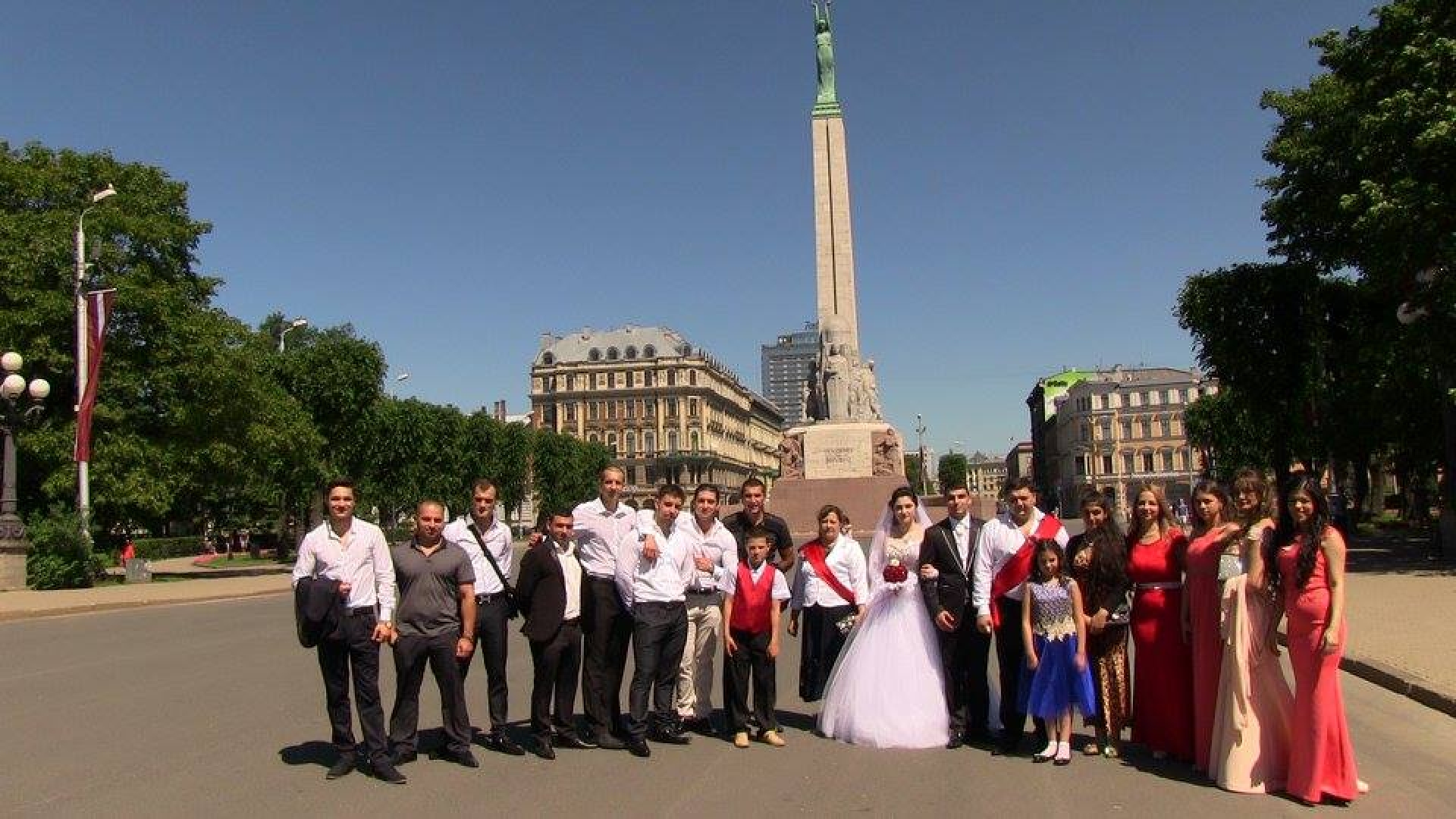 Filmavimas, video paslaugos Vestuvių ir įv. renginių filmavimas bei fotografavimas. 