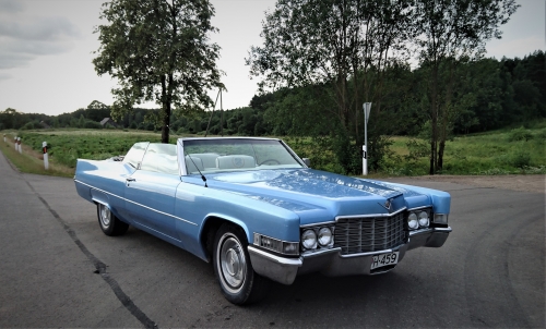 Automobilių nuoma Kabrioletas Cadillac DeVille, 1969 m.