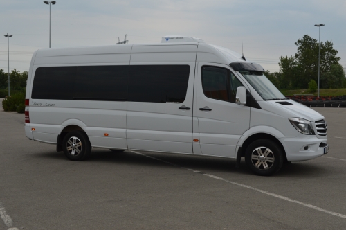 Mikroautobusų, autobusų nuoma Mikroautobuso Mercedes Benz Sprinter nuoma su vairuotoju.
18+1