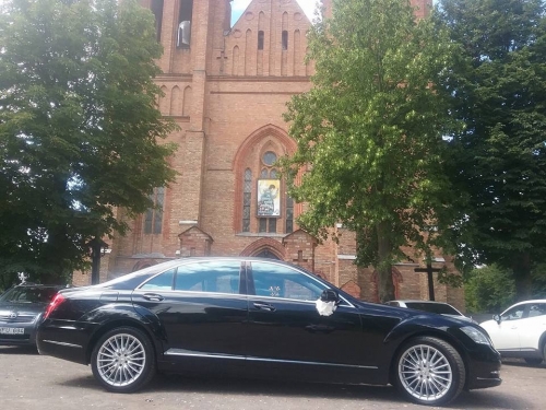 Mercedes E200, S500L, V200d automobilių nuoma vestuvėms :)