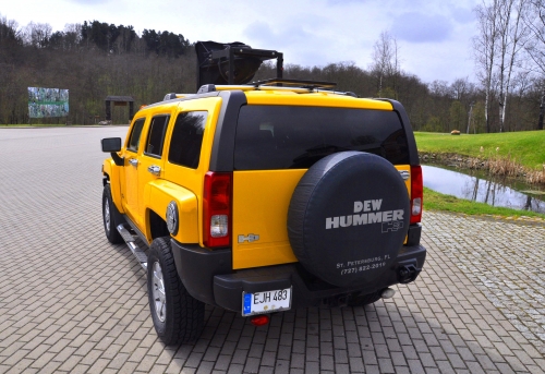 Automobilių nuoma Hummer H3 automobilio nuoma
