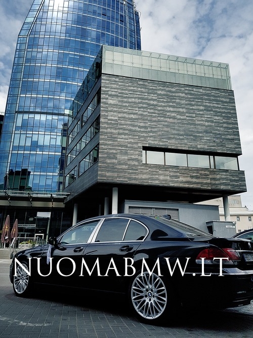 Automobilių nuoma NuomaBMW.LT - automobiliai Jūsų  švenčiams