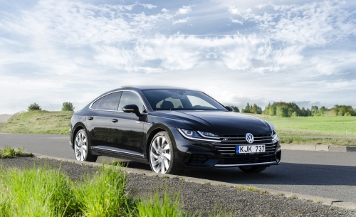 Automobilių nuoma VW Arteon nuoma vestuvėms