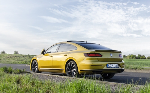 Automobilių nuoma VW Arteon nuoma vestuvėms