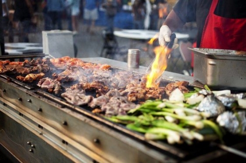 Maistas pobūviams Grill šefas, grill paslaugos Jūsų šventei