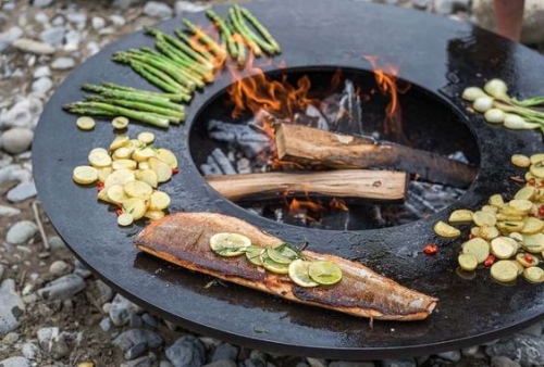 Maistas pobūviams Grill šefas, grill paslaugos Jūsų šventei