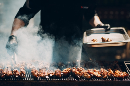 Maistas pobūviams Grill šefas, grill paslaugos Jūsų šventei